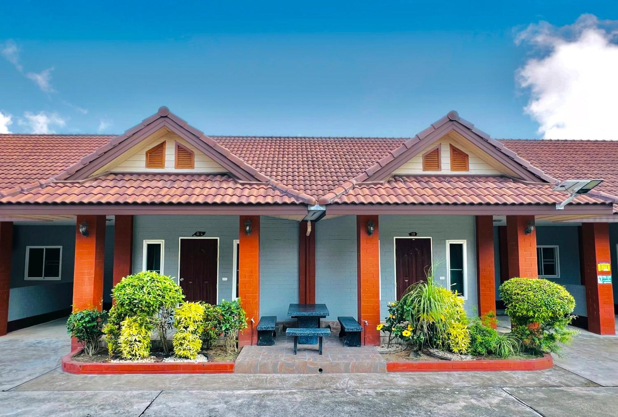 Benwadee Resort Pattaya Ban Pong  Екстериор снимка