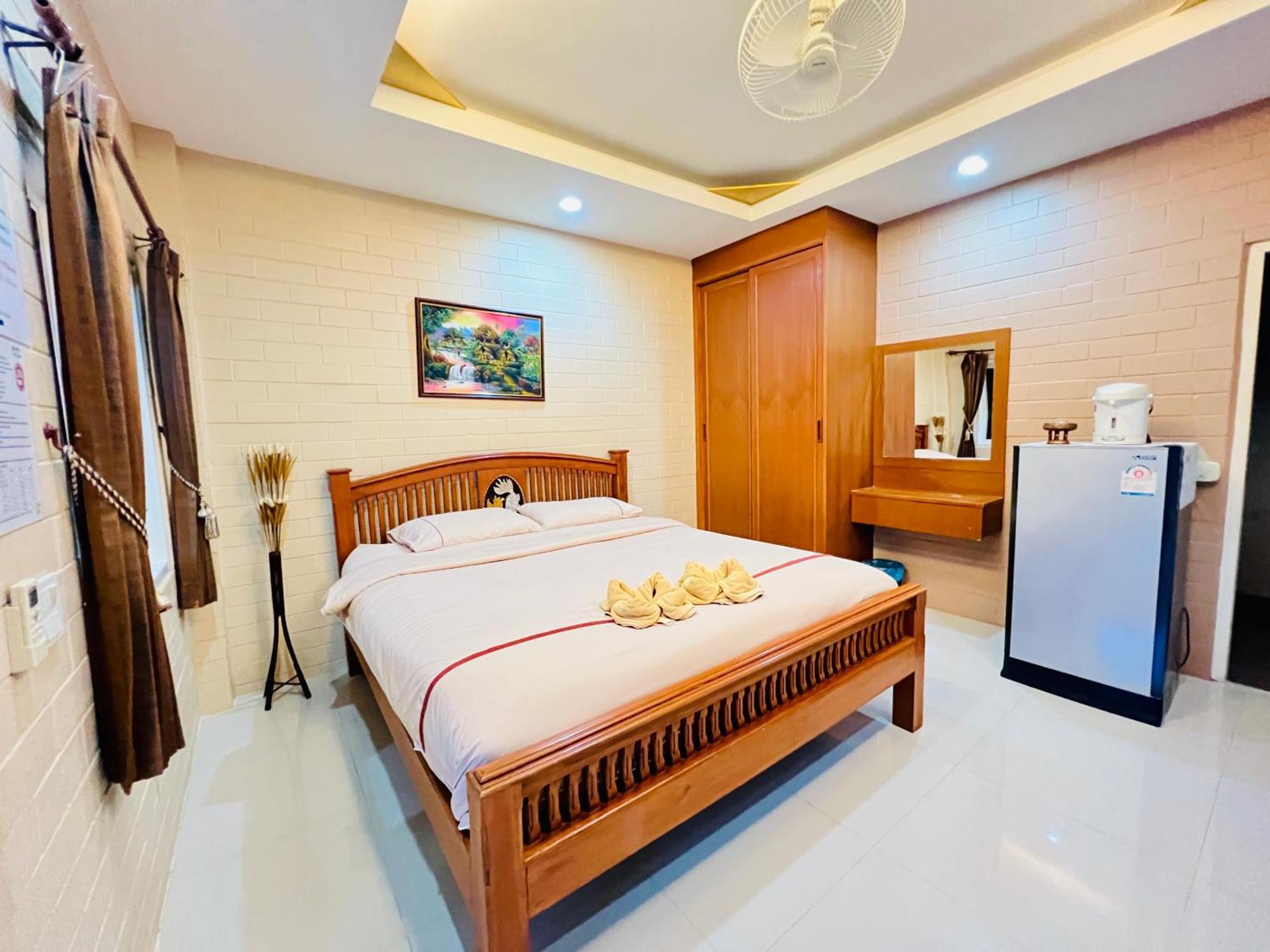 Benwadee Resort Pattaya Ban Pong  Екстериор снимка